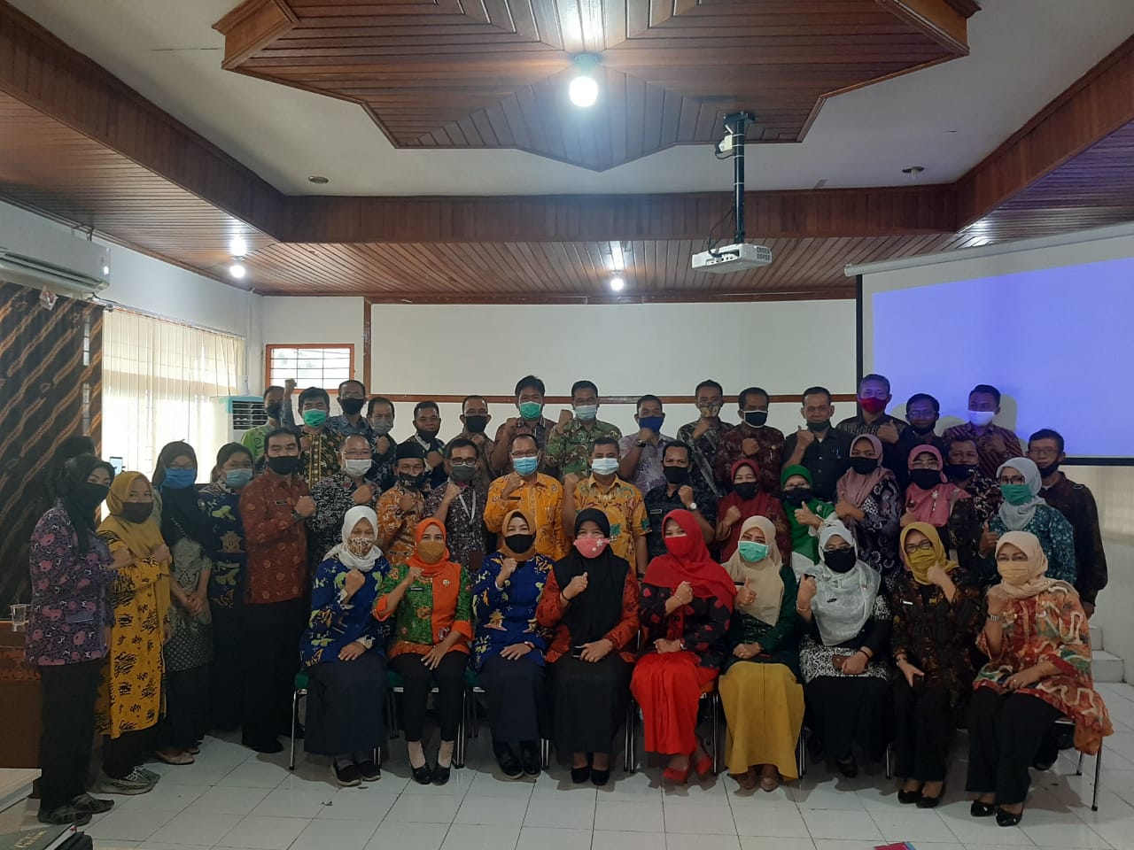 Rakor Forum Dukcapil Provinsi Bengkulu - Sumbar, Kadis Fadhly Presentasi Inovasi