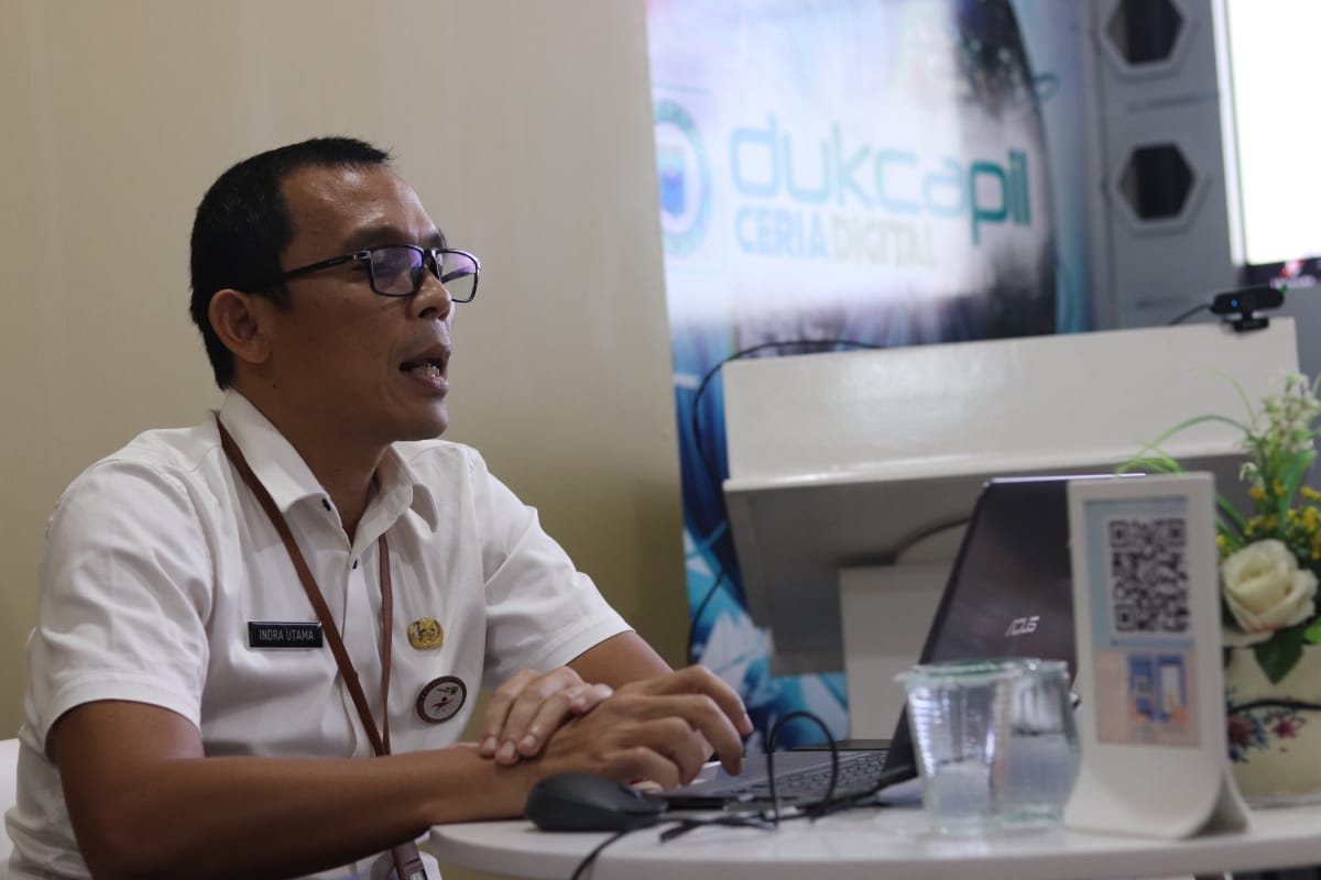 Pelaksanaan Pemantaun Evaluasi Kinerja Penyelenggara  Pelayanan Publik (PEKPPP)  Disdukcapil Padang Pariaman tahun 2022 oleh Tim Kemenpan  & RB